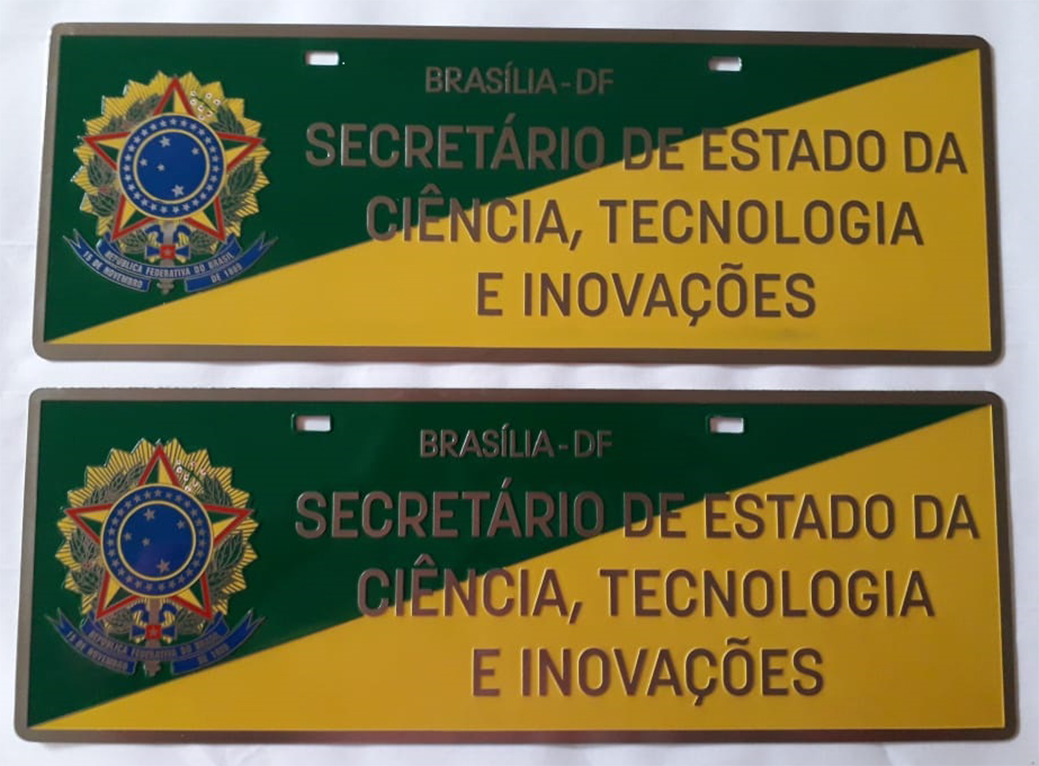 Placa de Carro em Bronze Fundido